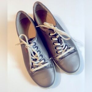 Ecco Mens Sz 9 Gray Leather Lace Up Casual Sneaker Shoes